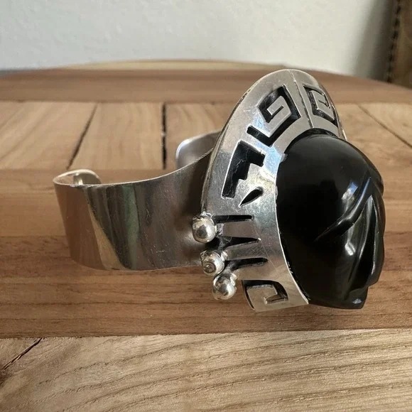Taxco Cuff Bracelet Sz 6 Adjust Carved Black Onyx‎ Mask Aztec 925 Sterling 44.5g - Picture 3 of 13